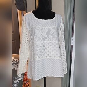 Calessa Elegant White Lace Sleeve Women's Top